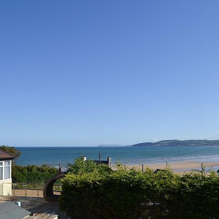 Beach Cottage Benllech Exterior photo